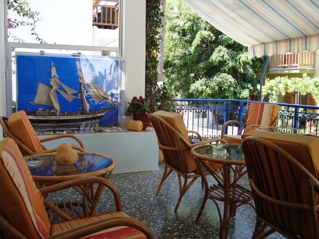 Vakhos Hotel Naxos City Exterior photo